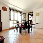 شقة 3 Bedroom - Heart Of - No Wifi
